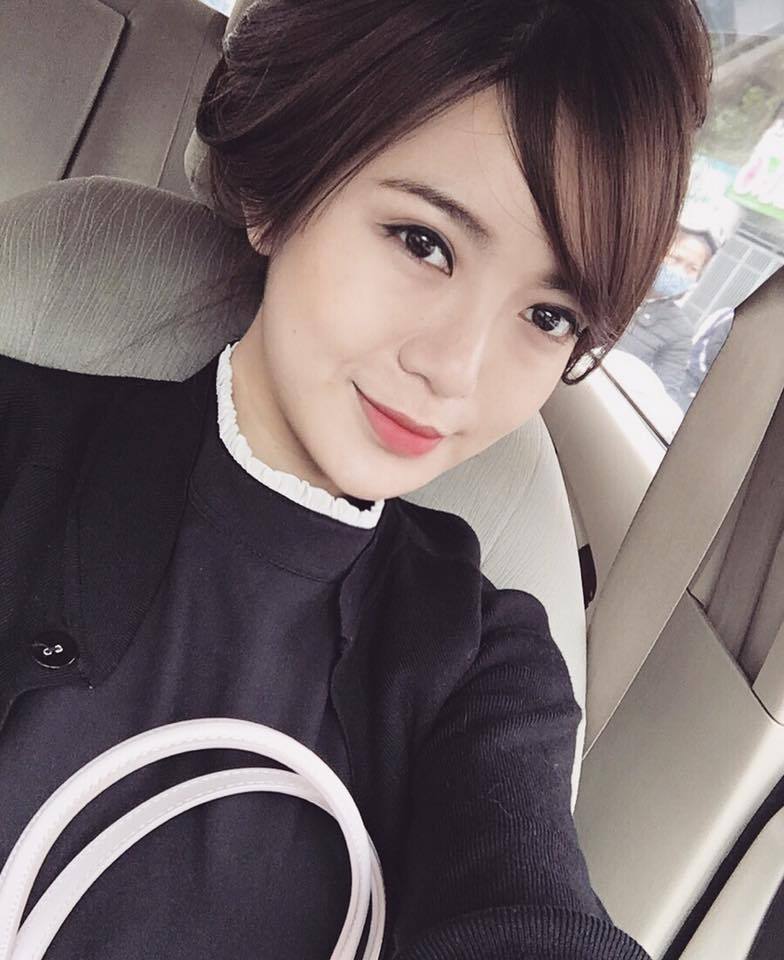 翁和小莹各种姿势第十三篇
